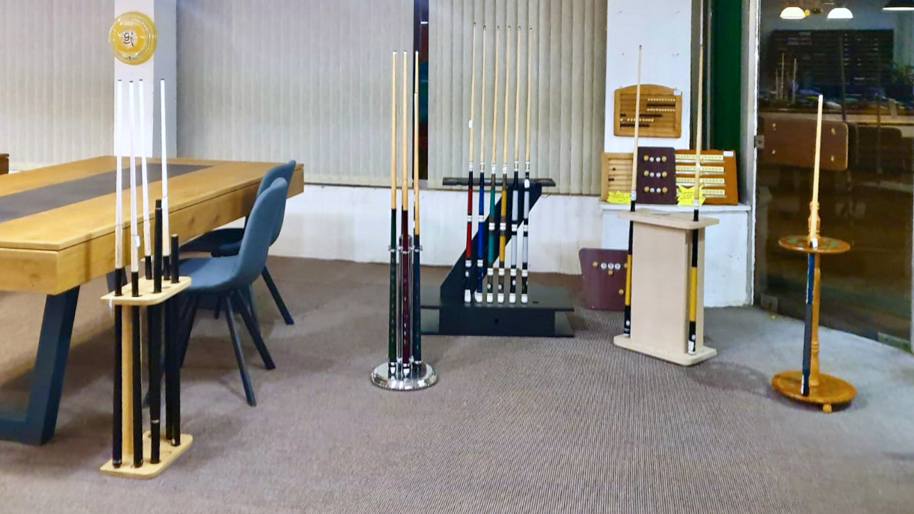Choisissez et emportez directement vos accessoires, queues et compteurs de billard depuis la boutique-showroom Eurobillards située au cœur de l'Europe à Mulhouse